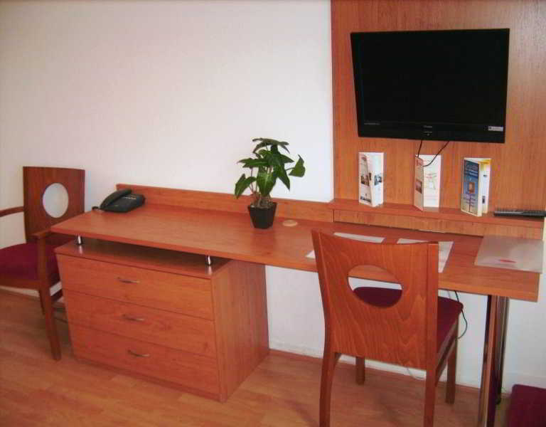 Sejours & Affaires Orleans Jeanne D'Arc Apart otel Dış mekan fotoğraf