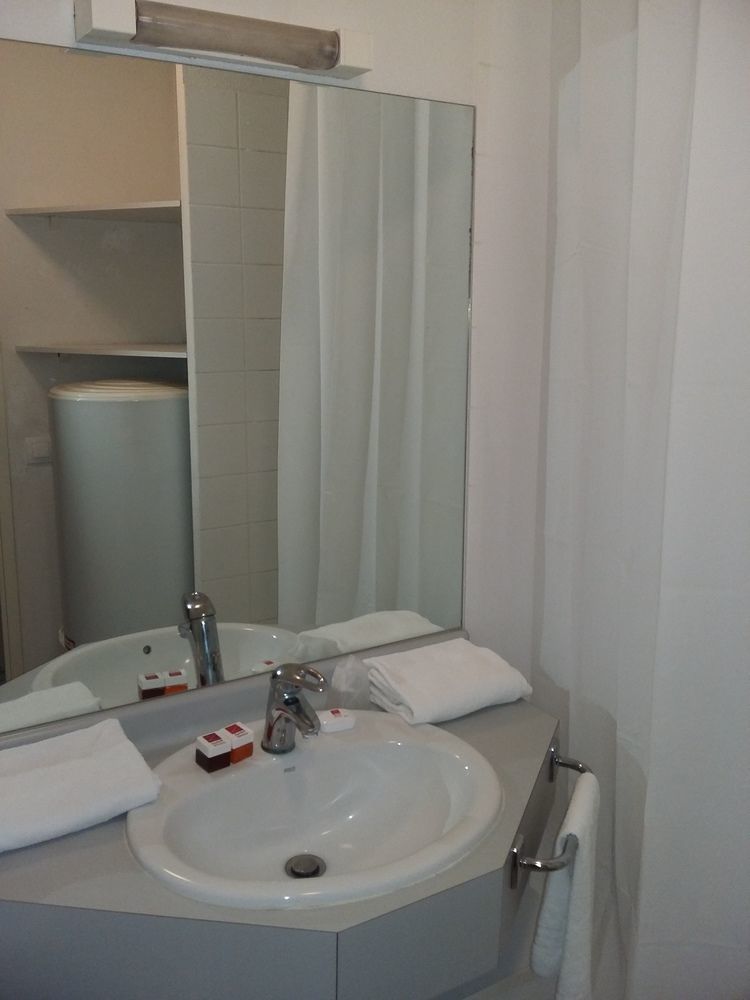 Sejours & Affaires Orleans Jeanne D'Arc Apart otel Dış mekan fotoğraf