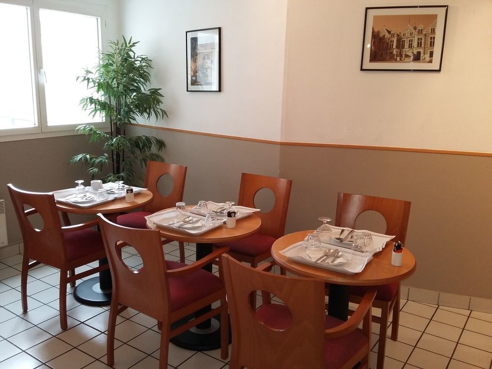 Sejours & Affaires Orleans Jeanne D'Arc Apart otel Dış mekan fotoğraf